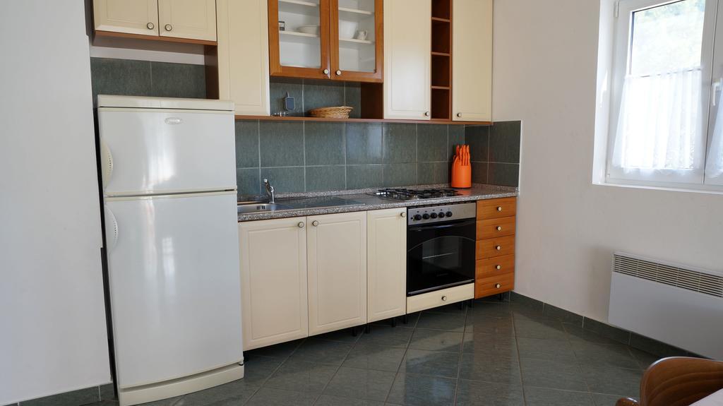 Apartments Sandra Sukošan الغرفة الصورة